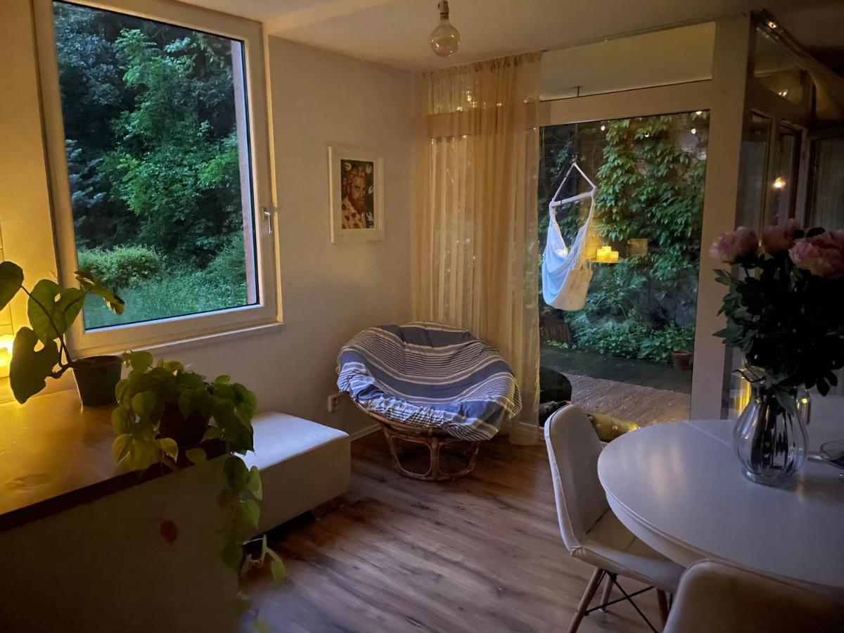 70M2 Romantic Living In The Old Town With Garden Bratislava Esterno foto